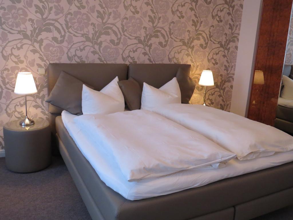 Turmhotel Weserblick Бремен Номер фото
